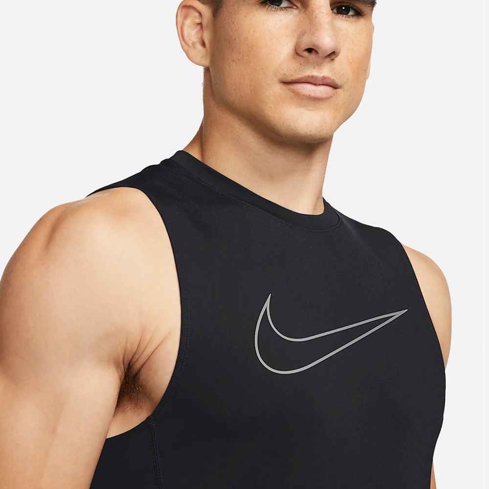Nike Pro Dri Fit Men’s Slim Fit Sleeveless Top Size Large In Black Tank Top